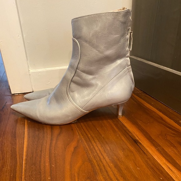 Zara Pointed toe kitten heel booties - Picture 2 of 6